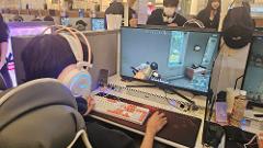 E-SPORTS 대회 사진3.jpg